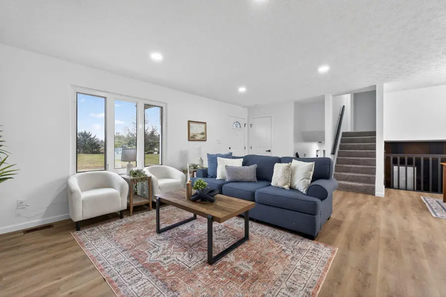 430 E Columbus Street, Pickerington, OH 43147 - Image #2