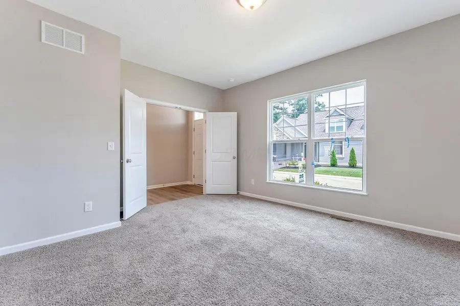 1661 Bookfield Lane, Grove City, OH 43123 - #3