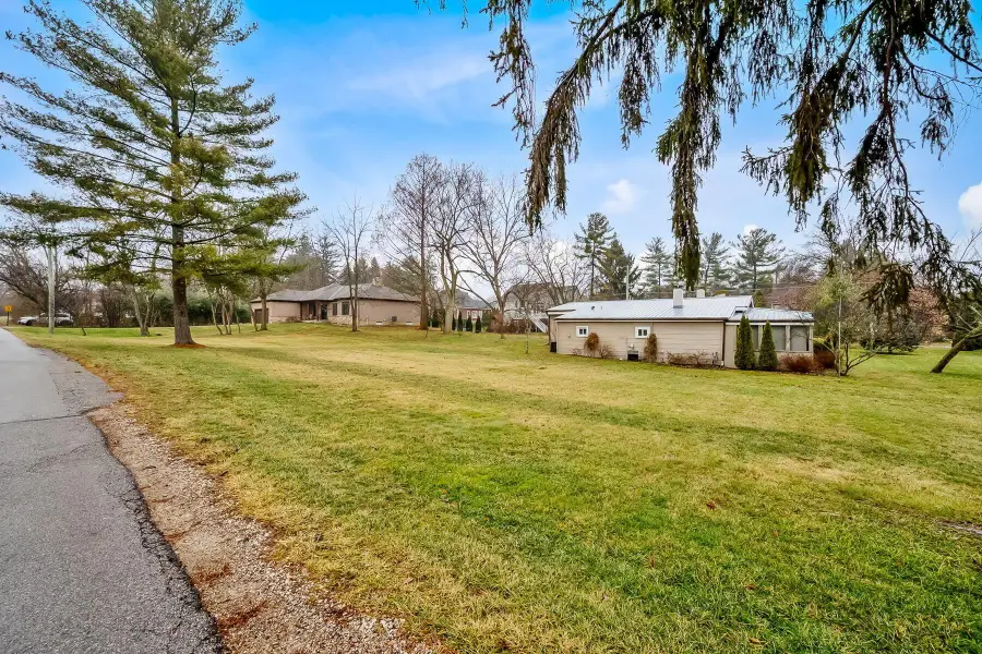 9501 Shawnee Trail, Powell, OH 43065 - Image #3