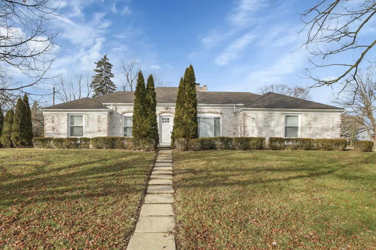 4391 Kendale Court, Columbus, OH 43220 - Image #1