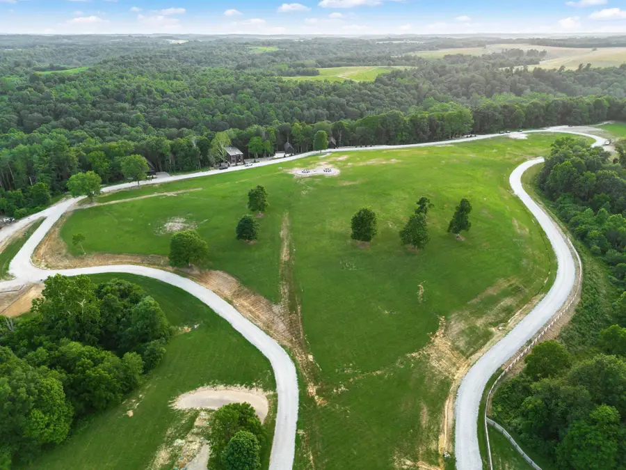 67884 Minnie White Road, McArthur, OH 45651 - Image #2