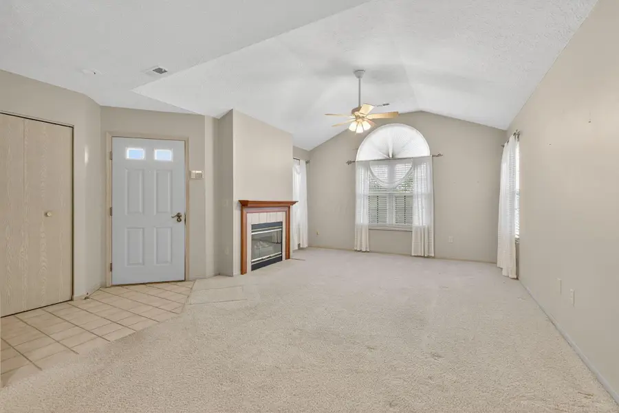 3822 Falls Circle Drive, Hilliard, OH 43026 - Image #3