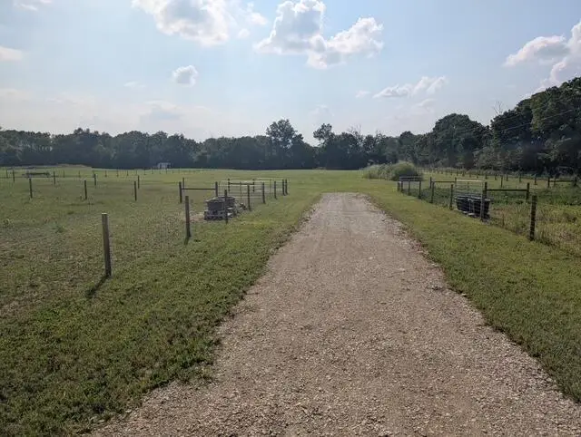 25415 Shoemaker Road, Circleville, OH 43113 - Image #2