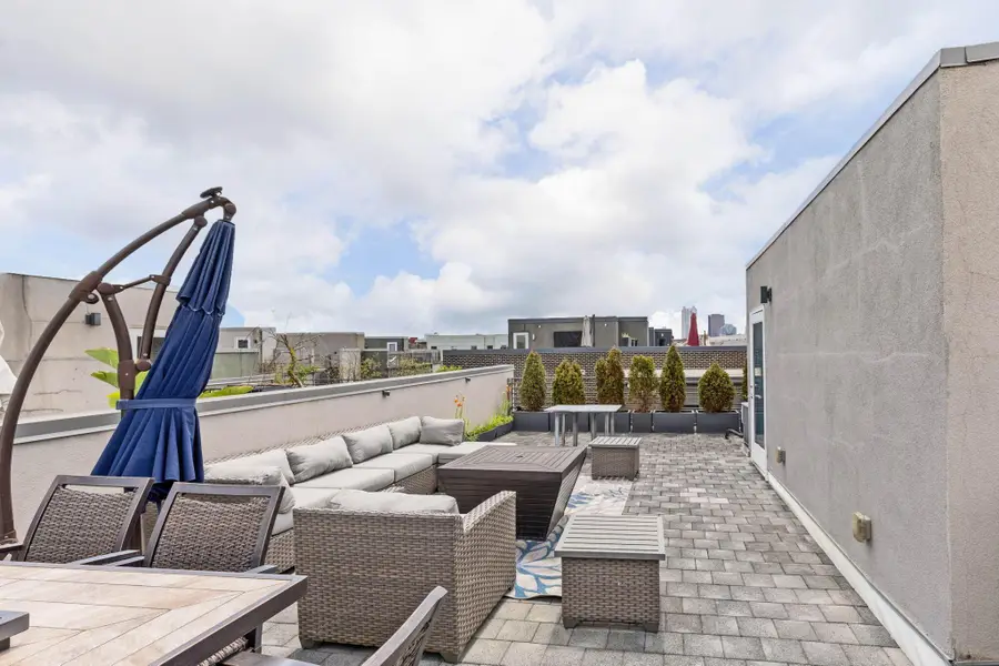 239 Auden Avenue, Columbus, OH 43215 - Image #2