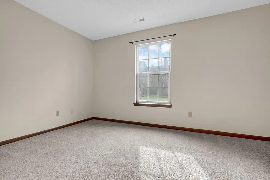 1251 Pineview Trail, Newark, OH 43055 - Image #3