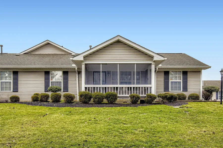 8562 Victoria Meadow Lane, Reynoldsburg, OH 43068 - Image #2