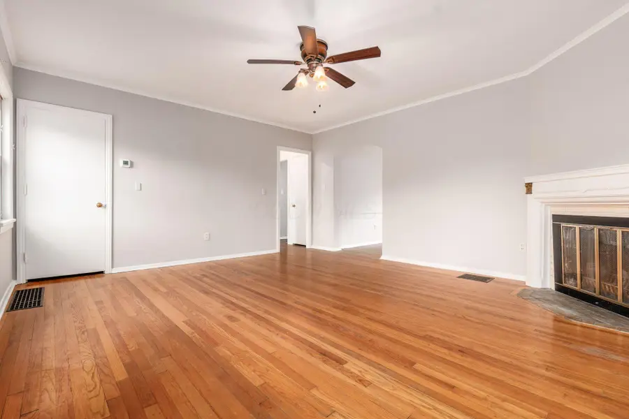 1621 Waltham Road, Columbus, OH 43221 - Image #2