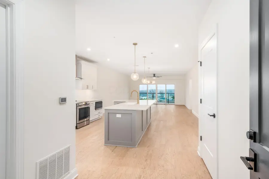 5189 Highpointe Lakes Drive, Westerville, OH 43081 - Image #2