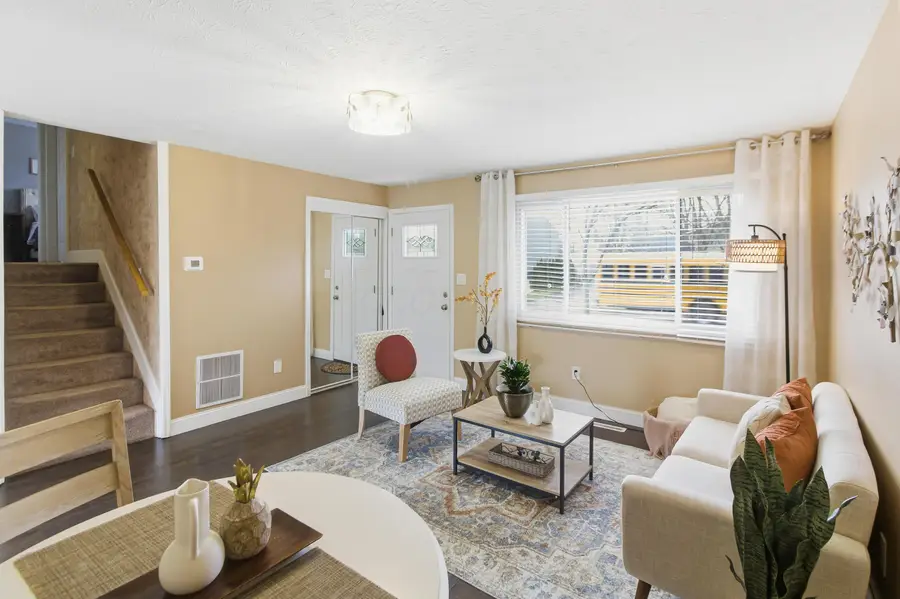 3438 Crandon Street, Hilliard, OH 43026 - Image #2