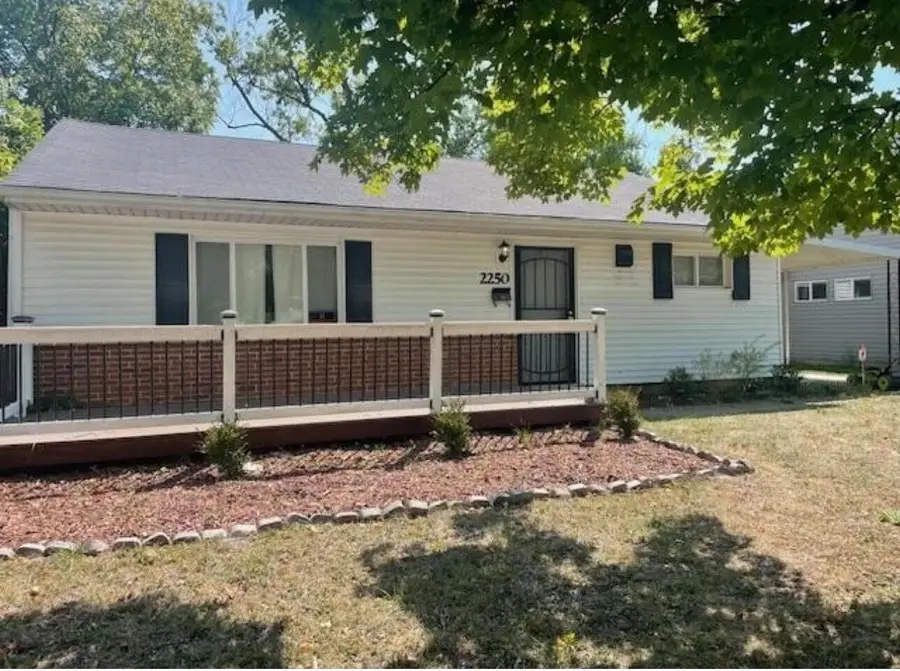 2250 Brentnell Avenue, Columbus, OH 43211 - Image #2