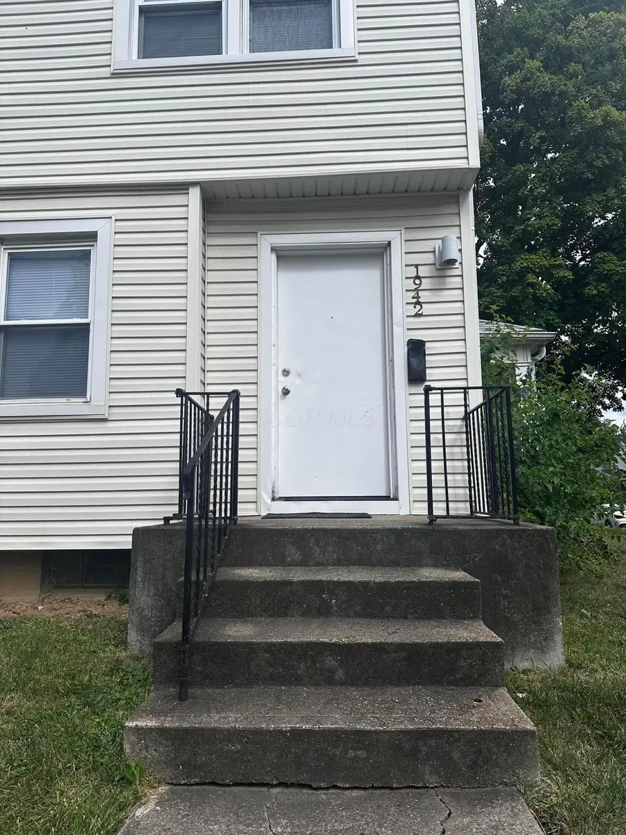 1088 E 22nd Avenue, Columbus, OH 43211 - Image #2