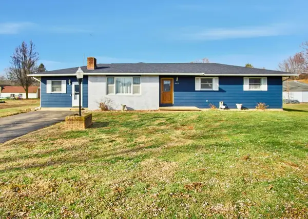 12475 2nd Avenue, Trinway, OH 43842