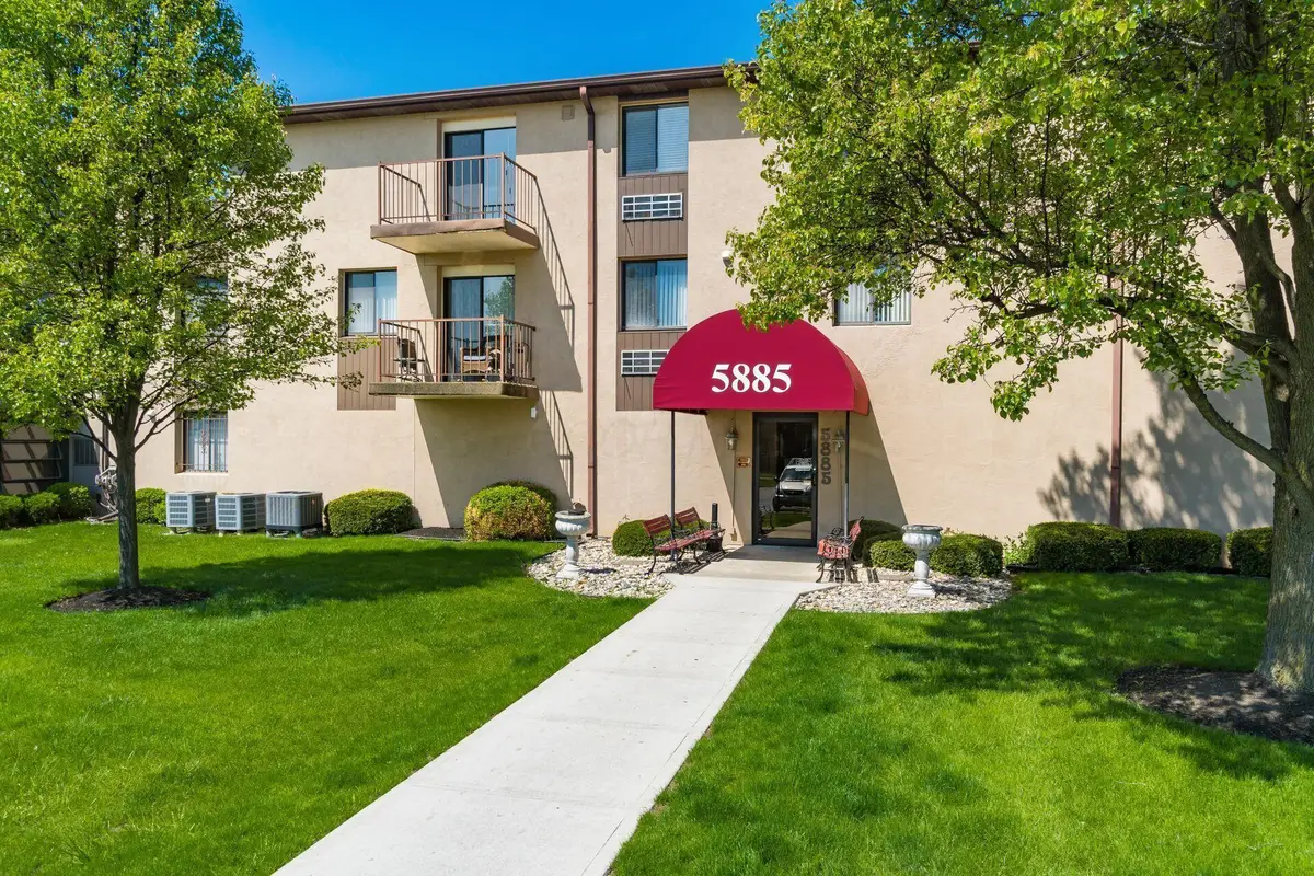 5885 Beechcroft Road, Columbus, OH 43229 - Image #1