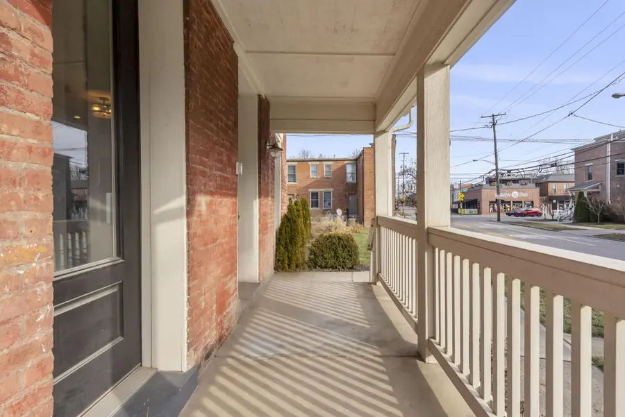 192 E 2nd Avenue, Columbus, OH 43201 - Image #2