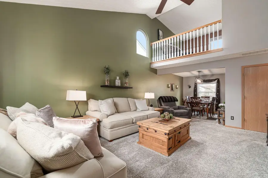 9215 Misty Dawn Drive, Columbus, OH 43240 - Image #3