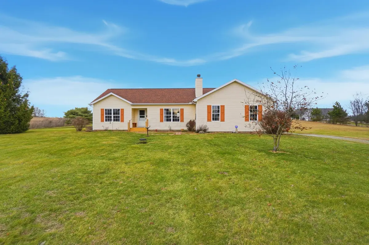 11828 Silvers Road, South Vienna, OH 45369 - Image #1