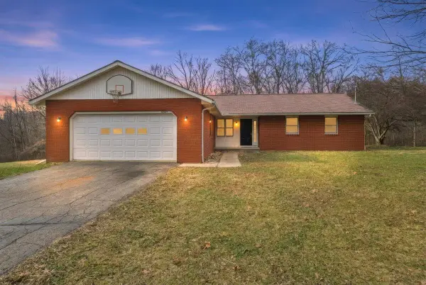 10565 Monroe Mills Road, Gambier, OH 43022