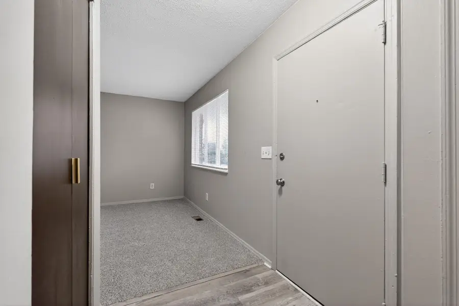 322 Huber Village Boulevard, Westerville, OH 43081 - Image #3