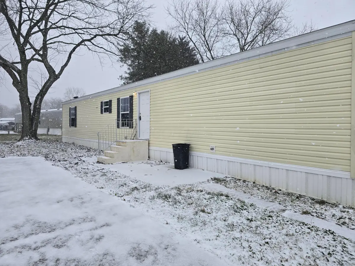 2445 Columbus-lancaster Road Nw, Lancaster, OH 43130 - Image #1