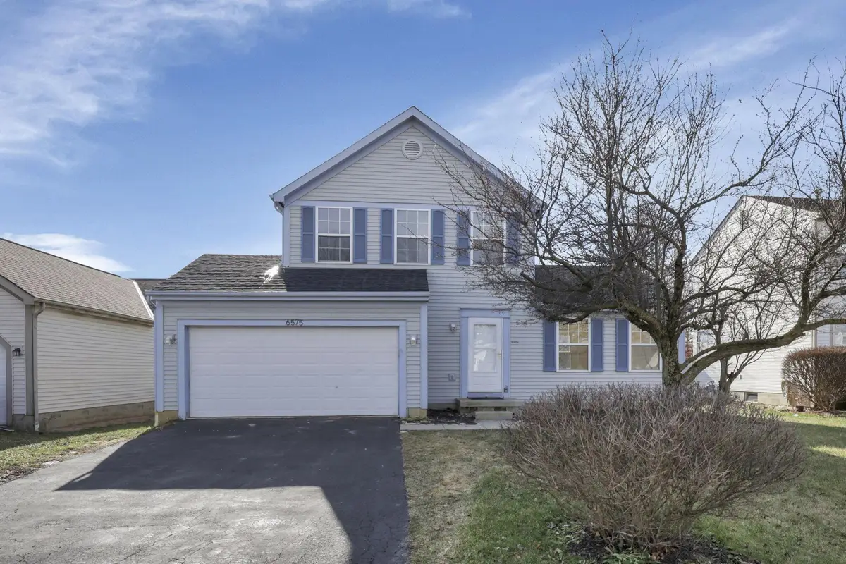 6575 Cloverlawn Circle, Canal Winchester, OH 43110 - Image #1