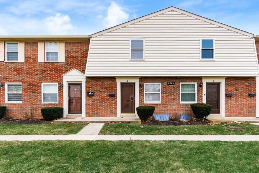 5762 W Pine Tree Street W, Columbus, OH 43229 - Image #2