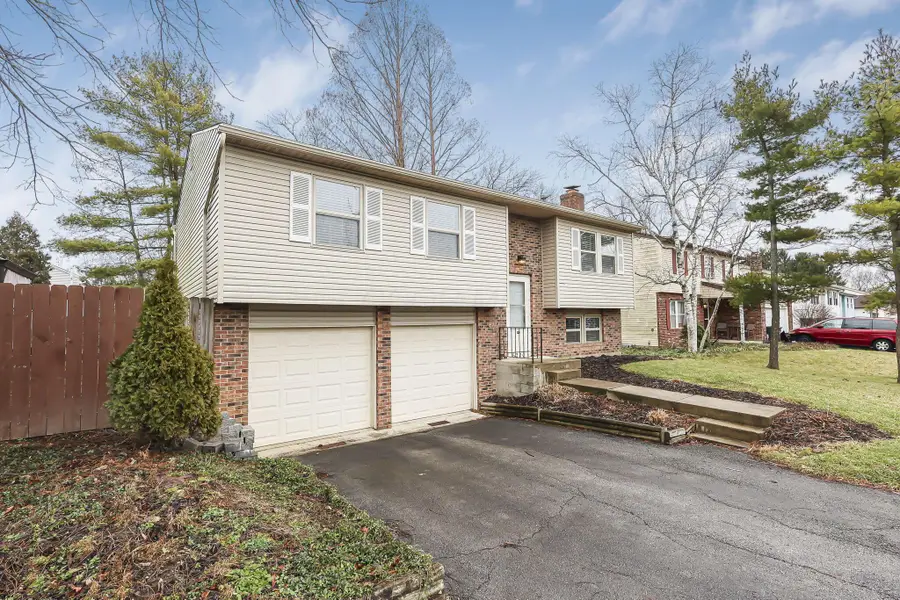 6220 Emberwood Road, Dublin, OH 43017 - Image #2