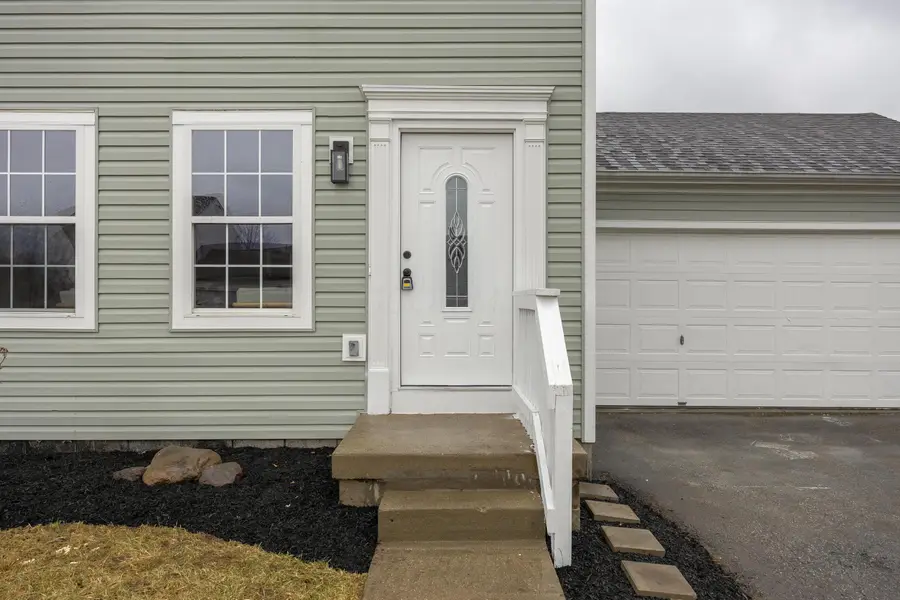 895 Robmeyer Drive, Columbus, OH 43207 - Image #3