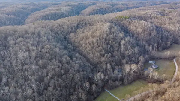 31201 Claypool Hollow Road, McArthur, OH 45651