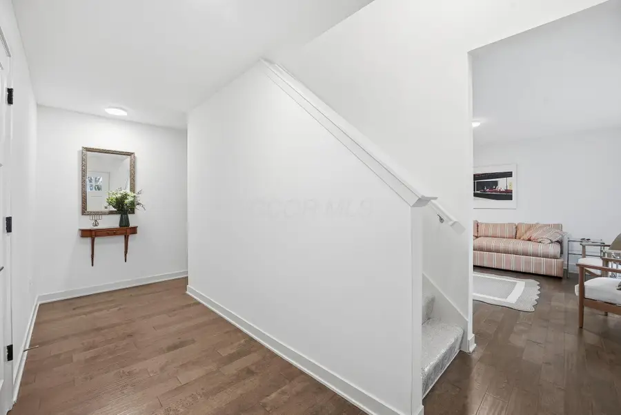 2574 Renwood Place, Columbus, OH 43211 - Image #3