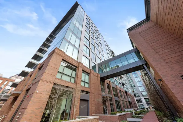 225 John H Mcconnell Boulevard, Columbus, OH 43215