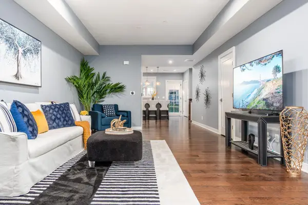 97 N 6th Street, Columbus, OH 43215