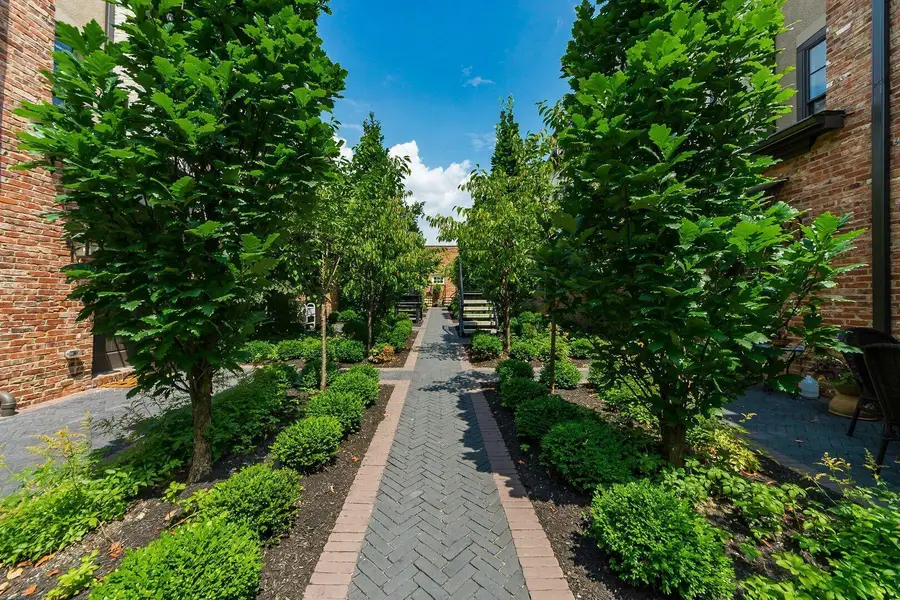 97 N 6th Street, Columbus, OH 43215 - Image #3