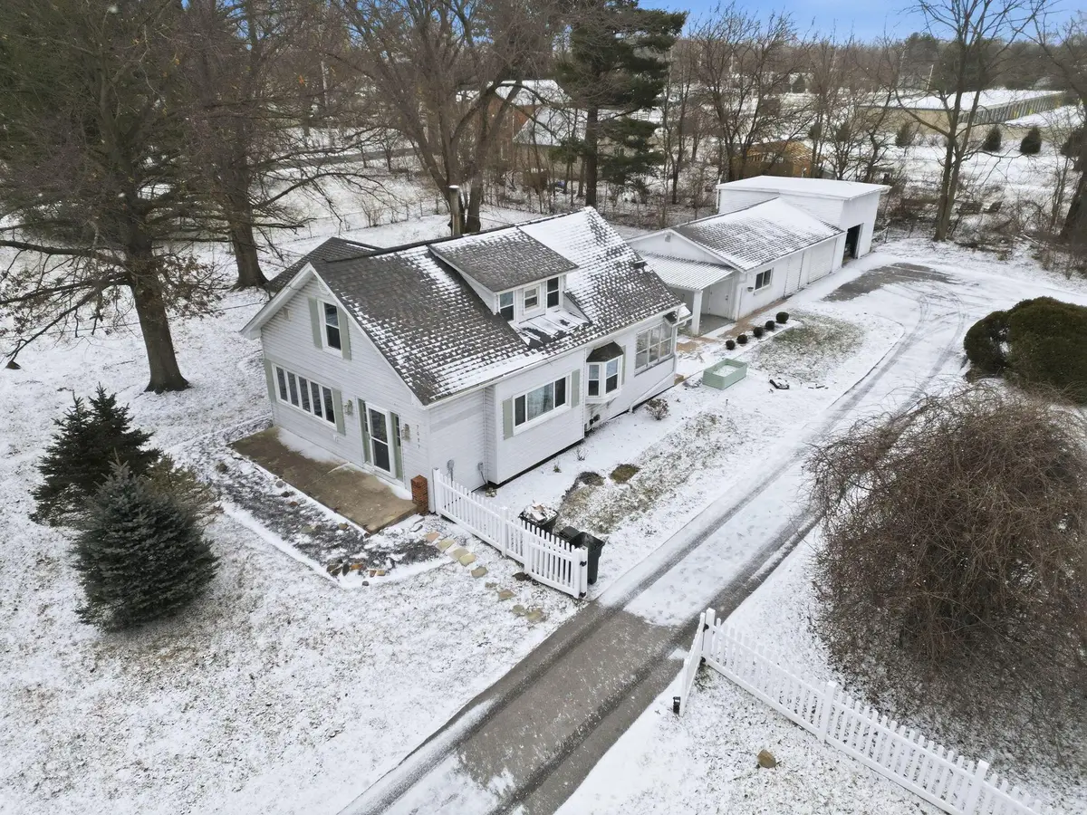 7097 Harlem Road, Westerville, OH 43082 - Image #1