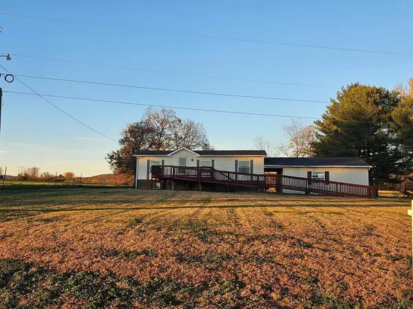 1005 Coal Dock Road, Waverly, OH 45690