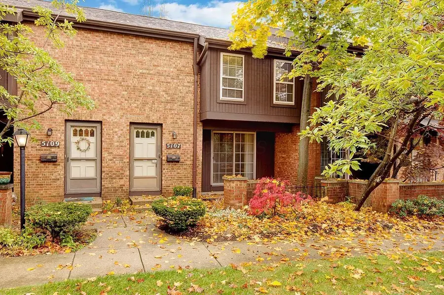 5107 Delancey Street, Columbus, OH 43220 - Image #2