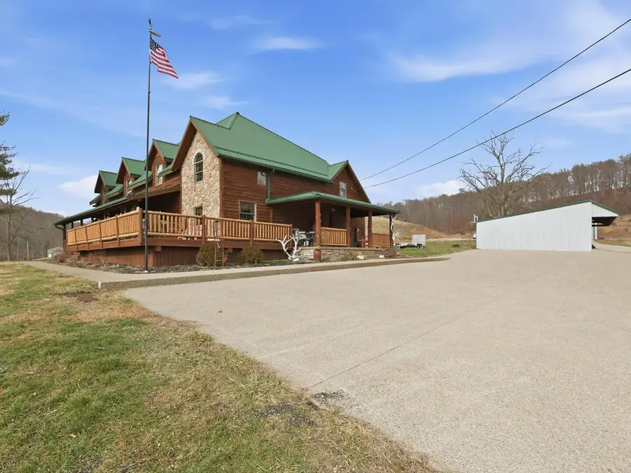 6529 Fallsburg Road Ne, Newark, OH 43055 - #3