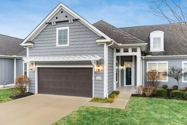 350 Summer Tree Way, Lewis Center, OH 43035