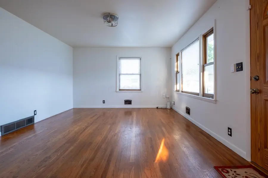 318 Charlotte Street, Bucyrus, OH 44820 - Image #3