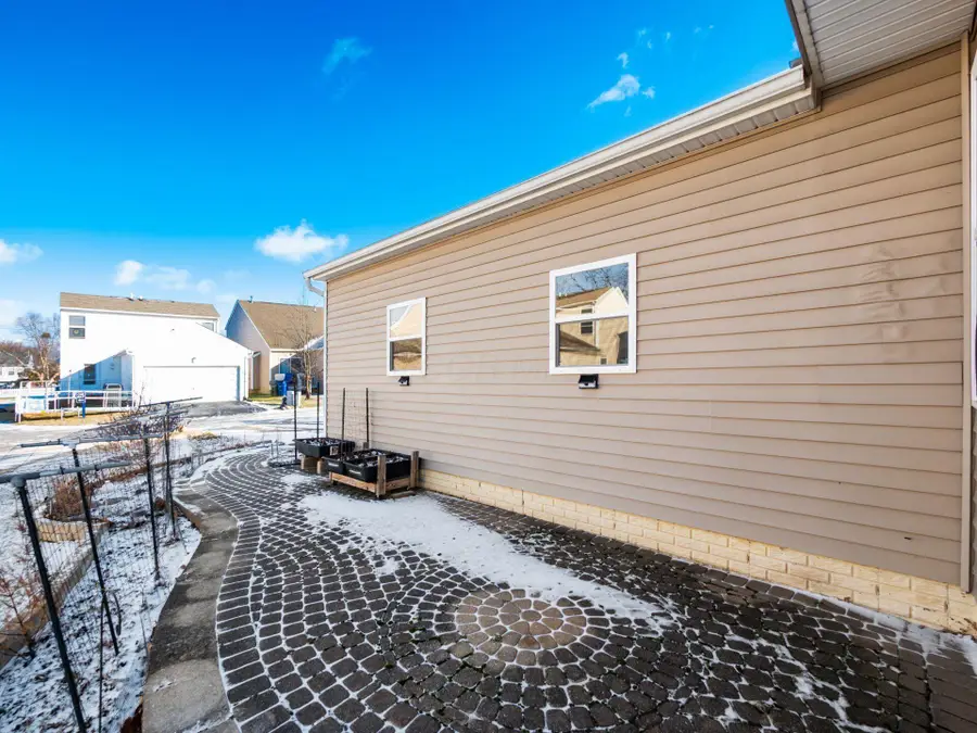 5724 Galveston Drive, Columbus, OH 43228 - Image #3