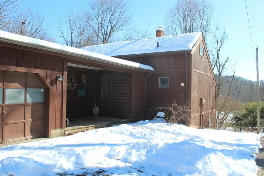 3860 Pert Hill Road, Hopewell, OH 43746 - #2