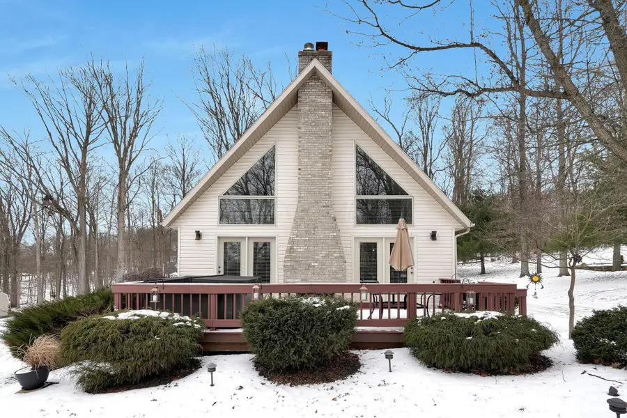 419 Highland Hills Circle, Howard, OH 43028 - Image #2