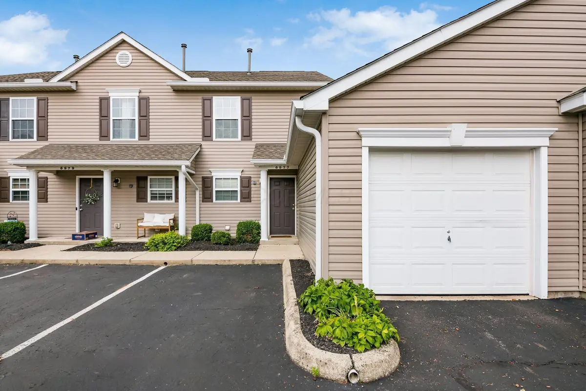 6977 Remsen Drive, Canal Winchester, OH 43110 - Image #1