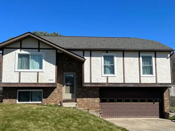 680 Creekview Drive, Heath, OH 43056