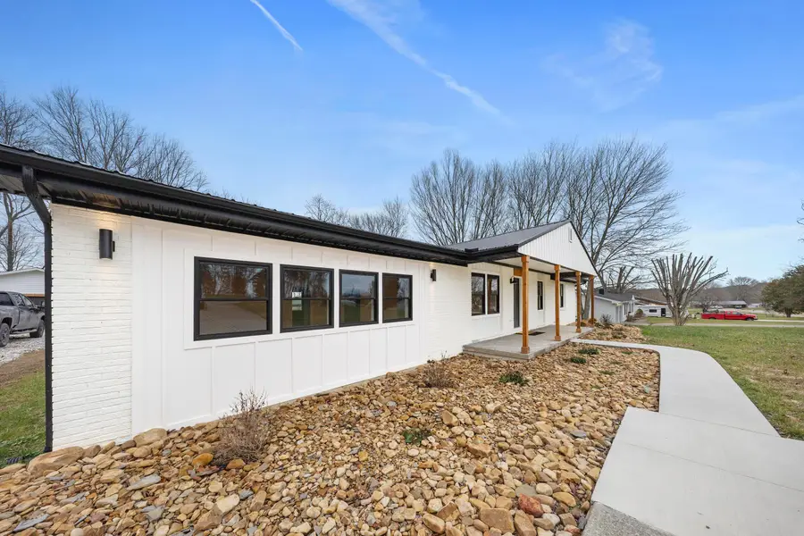 130 Amby Lane, Vinton, OH 45686 - Image #2