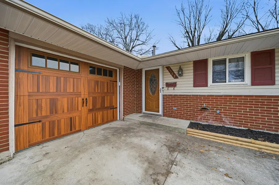 3587 Madrid Drive, Westerville, OH 43081 - Image #3