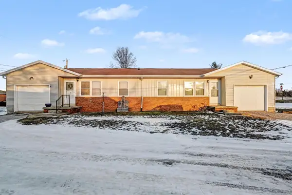 151 W Smiley Avenue, Shelby, OH 44875