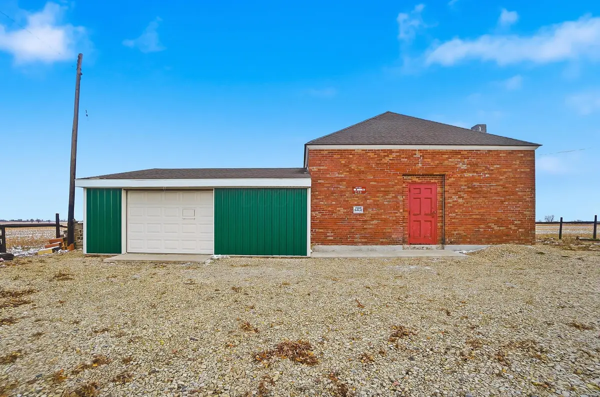 1125 Roberts Mill Road, London, OH 43140 - Image #1