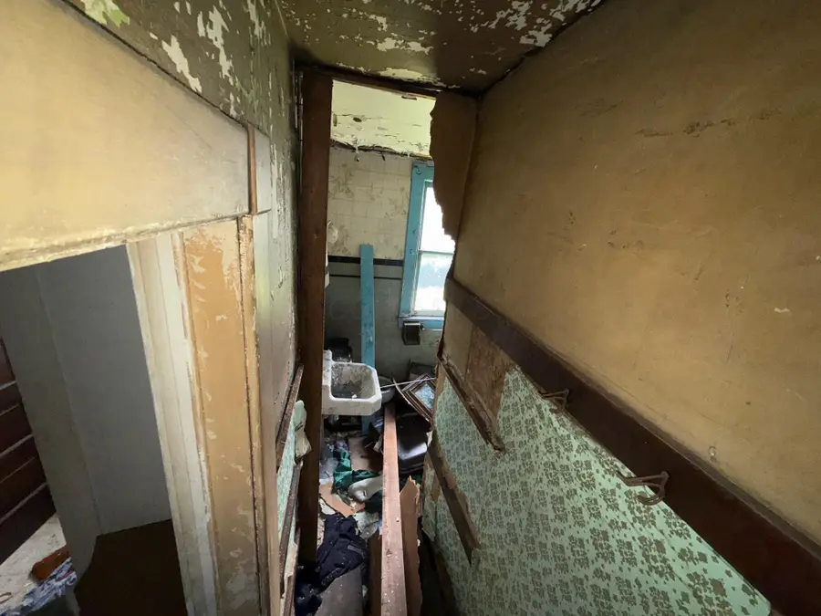 537 Logan Street, Steubenville, OH 43952 - Image #2