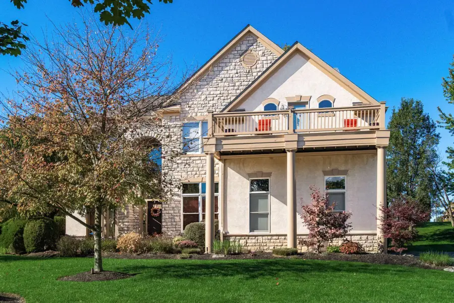 9083 Tartan Fields Drive, Dublin, OH 43017 - Image #2