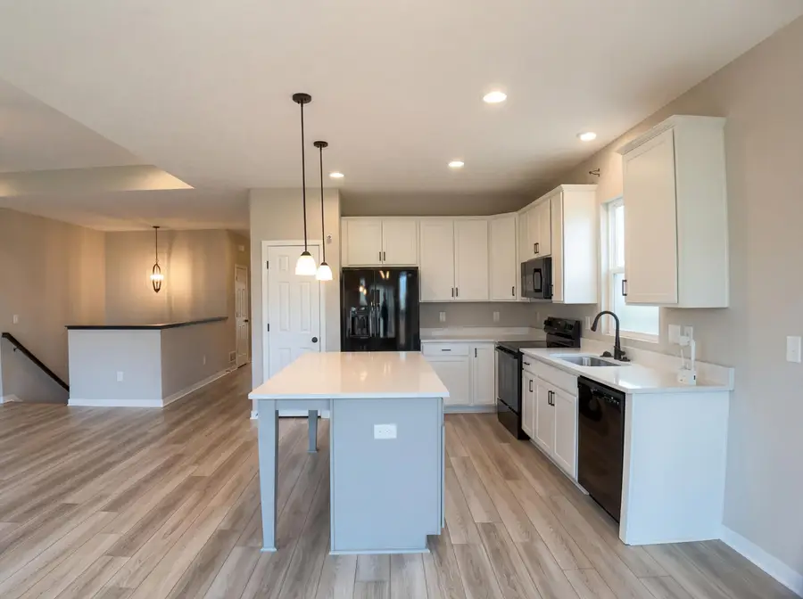 7942 Griffin Drive, Reynoldsburg, OH 43068 - Image #2